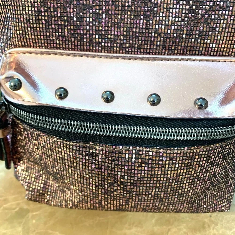 Victoria's Secret NWOT Metallic Bling Chain Small City Backpack in Rose Gold